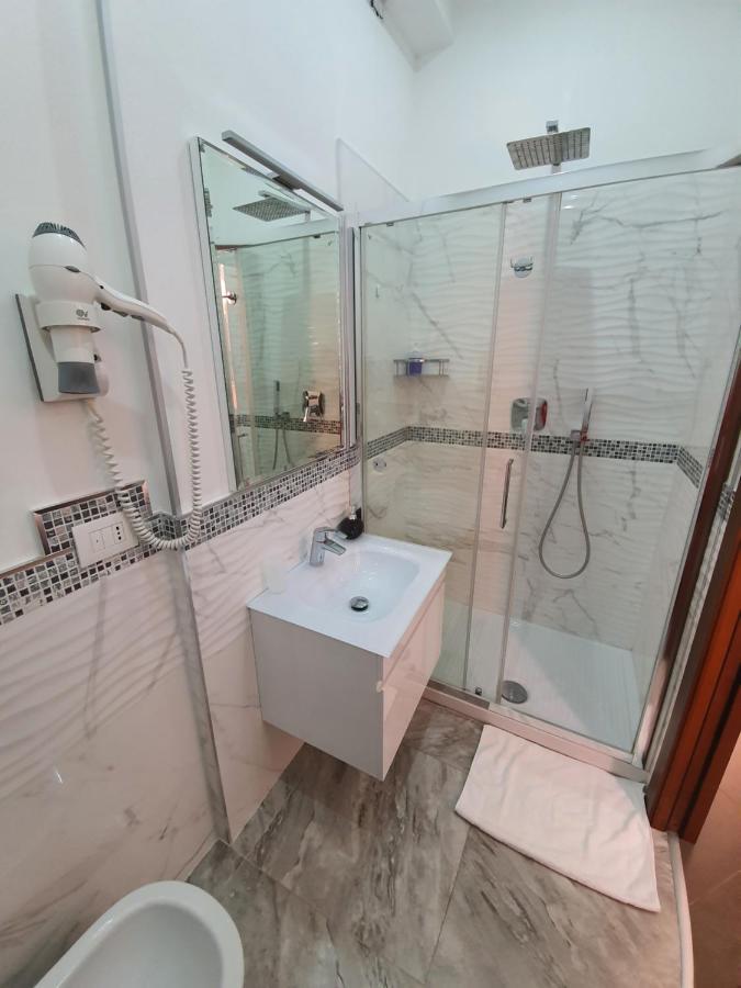 לה ספציה Ari Guest House מראה חיצוני תמונה