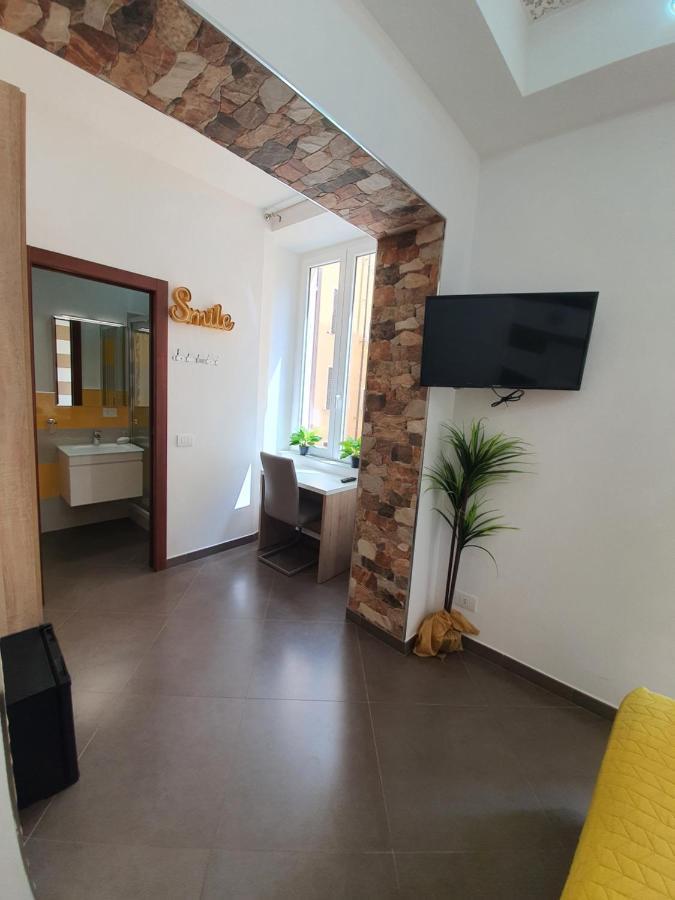 לה ספציה Ari Guest House מראה חיצוני תמונה