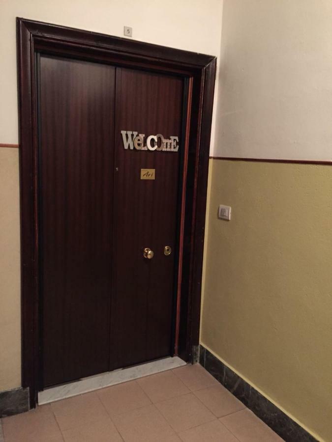 לה ספציה Ari Guest House מראה חיצוני תמונה